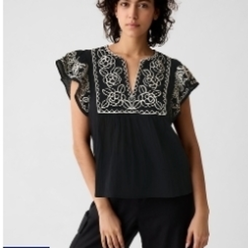 NWT - GAP Black Embellished Cap Sleeve Blouse - Picture 4 of 4